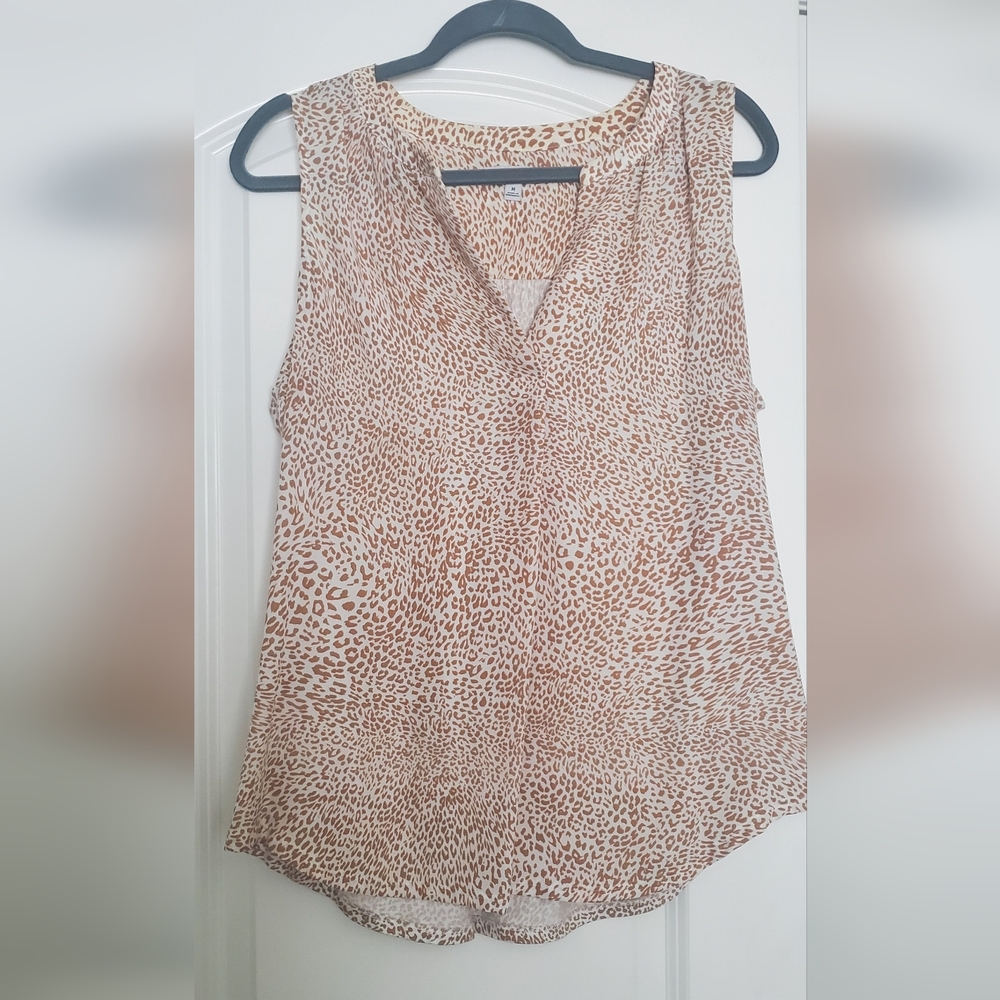 Croft & Barrow Beige Leopard Print Blouse